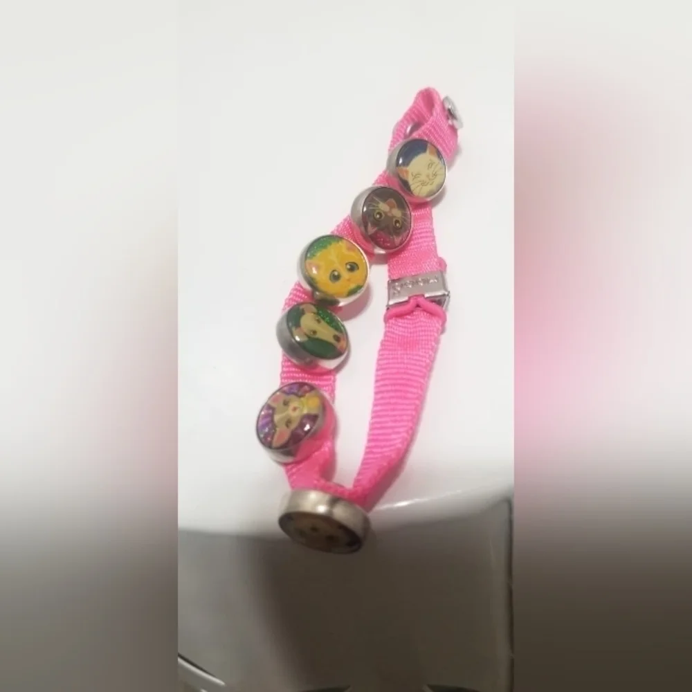 N/A girls pink magnetic